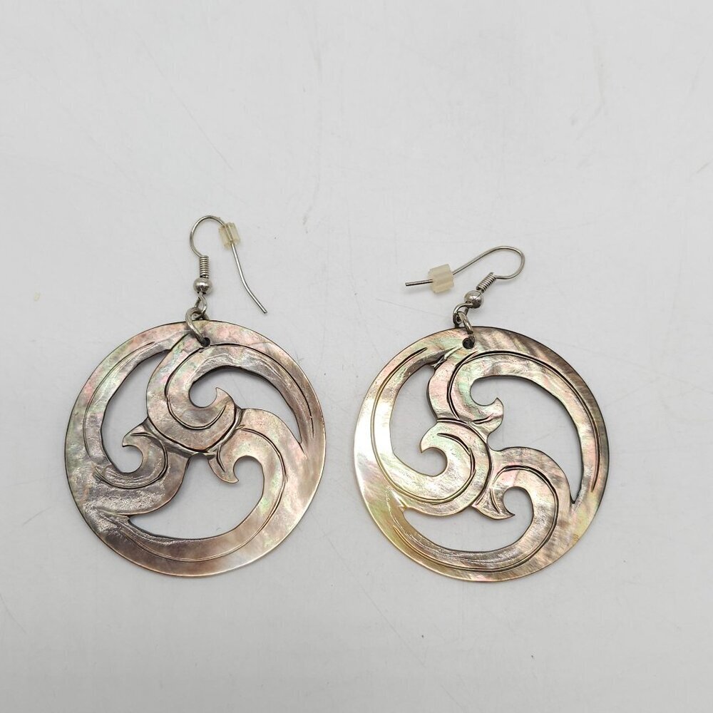 Round Abalone Shell Dangle Earrings With Swirl De… - image 2